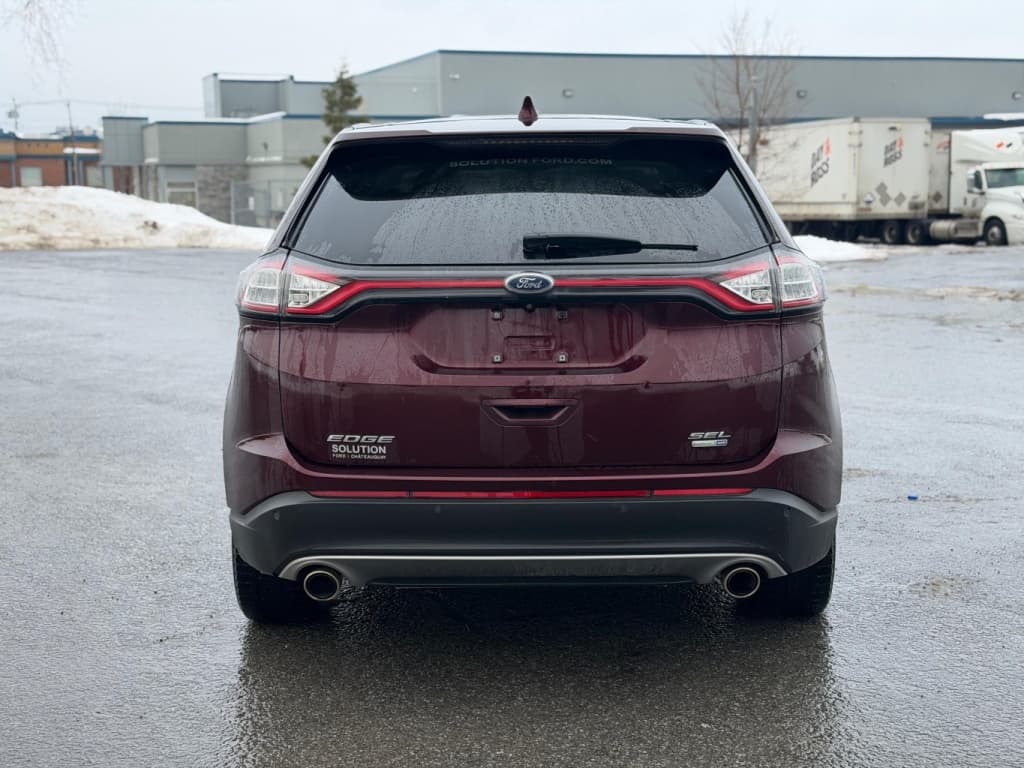 2017 Ford Edge SEL thumbnail 3