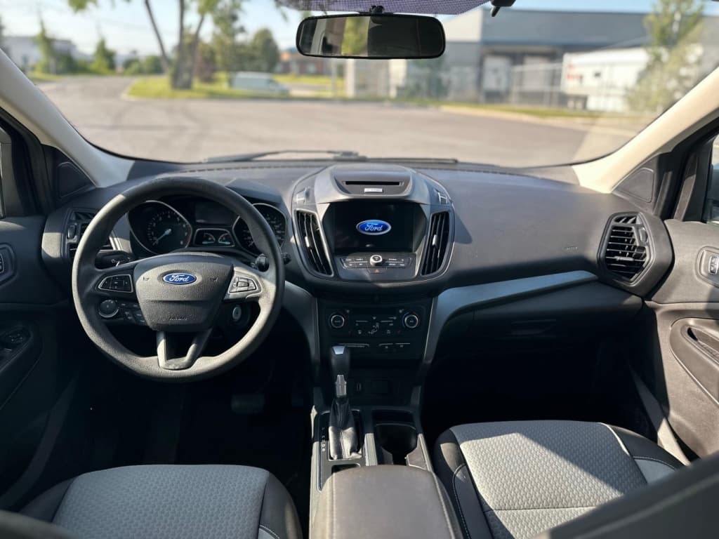 2017 Ford Escape SE thumbnail 7