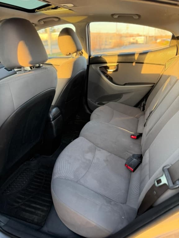2014 Hyundai Elantra GLS thumbnail 9