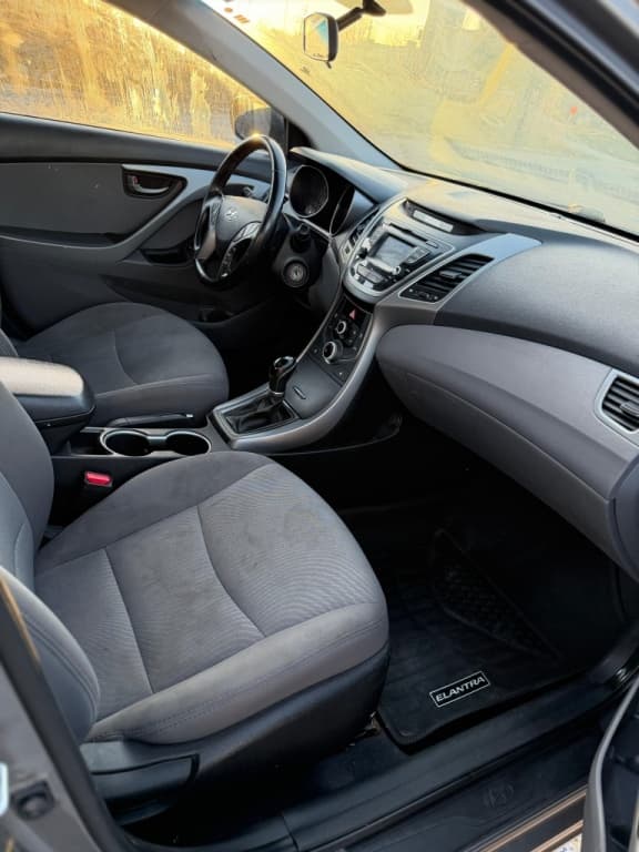 2014 Hyundai Elantra GLS thumbnail 8