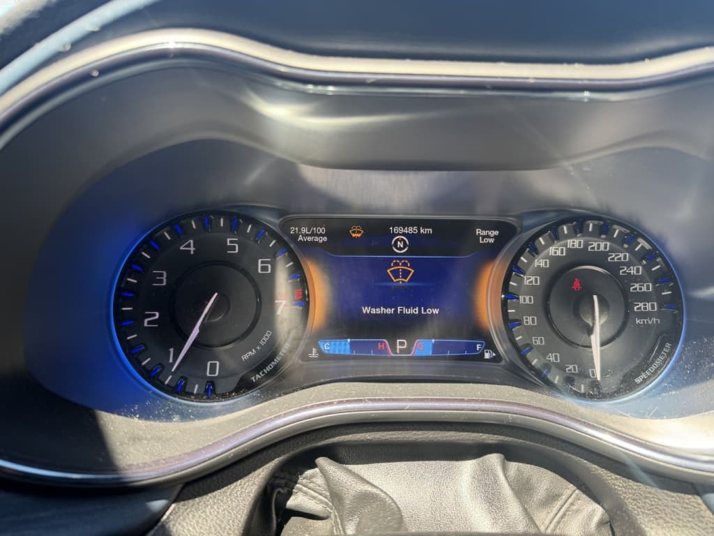 2015 Chrysler 200 S thumbnail 12
