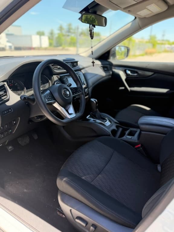 2020 Nissan Rogue S/SV/SL thumbnail 7