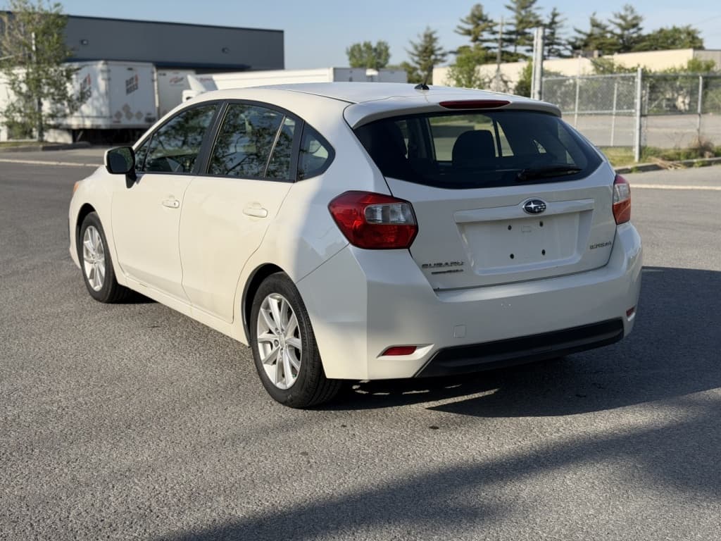 2013 Subaru Impreza 2,0i avec groupe tourisme thumbnail 4