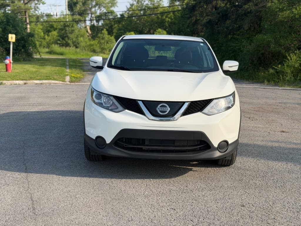 2019 Nissan Qashqai S thumbnail 2