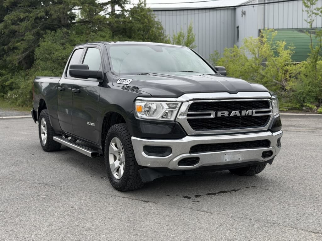 2020 Ram 1500 Tradesman thumbnail 3