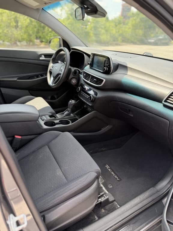 2021 Hyundai Tucson Essential thumbnail 8