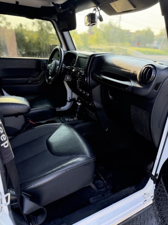 2016 Jeep Wrangler Unlimited Backcountry thumbnail 9