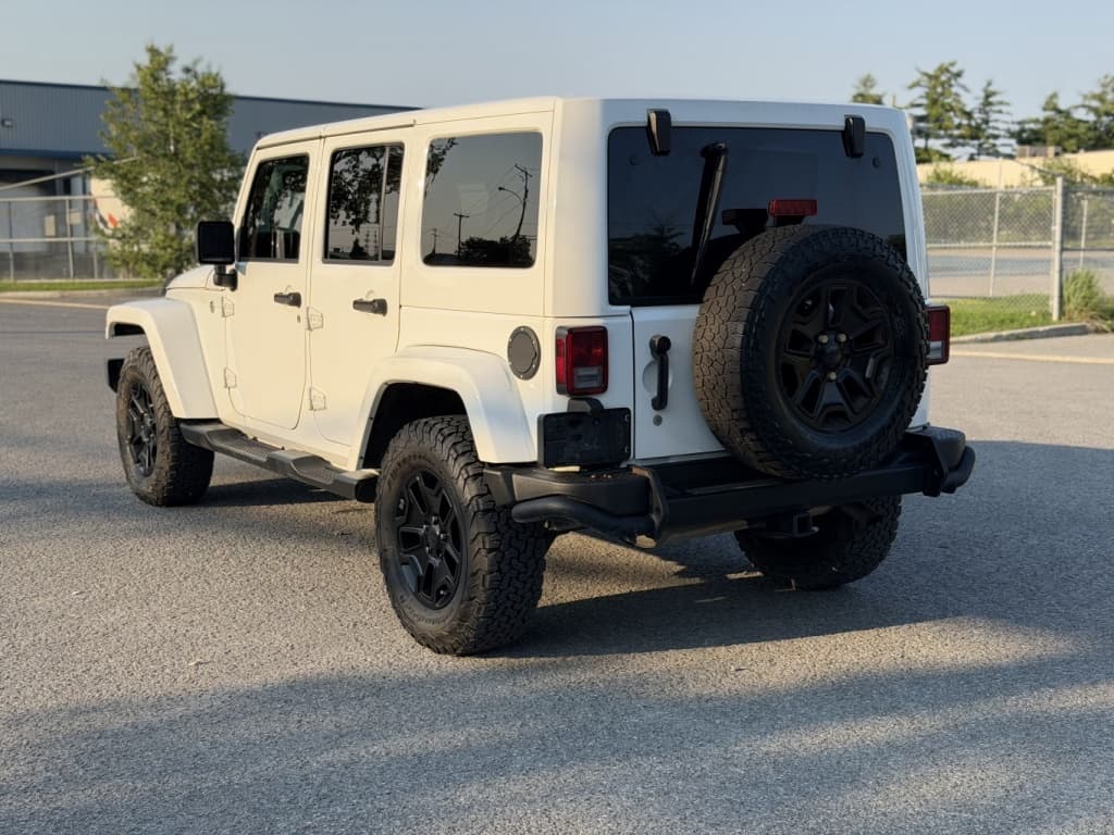 2016 Jeep Wrangler Unlimited Backcountry thumbnail 4