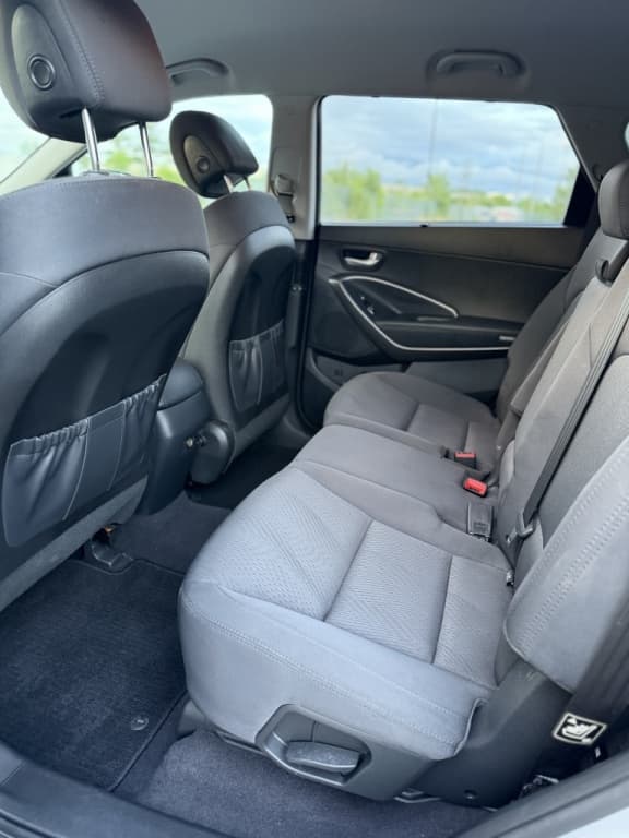 2017 Hyundai Santa Fe XL Premium thumbnail 11