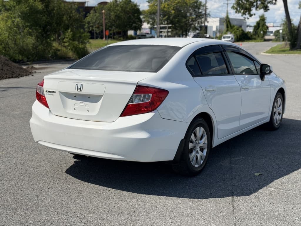 2012 Honda Berline Civic LX thumbnail 6