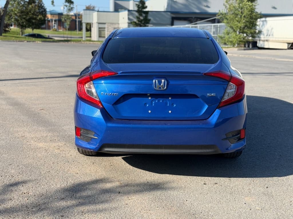 2018 Honda Civic Sedan thumbnail 7