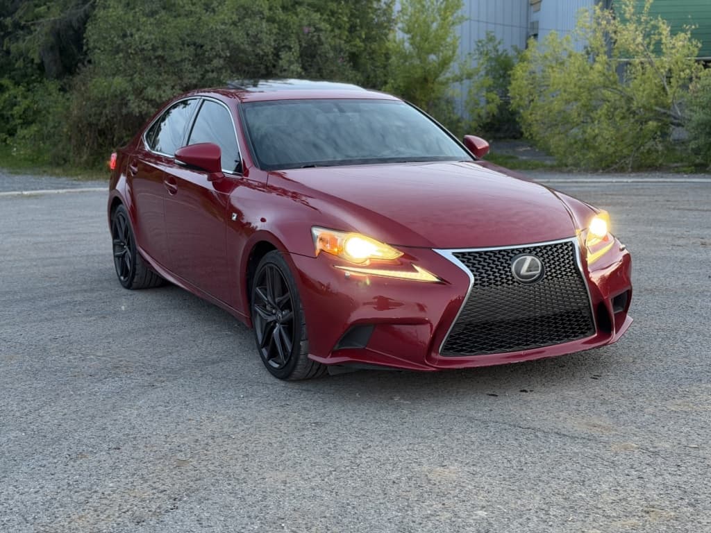 2014 Lexus IS 350 thumbnail 3