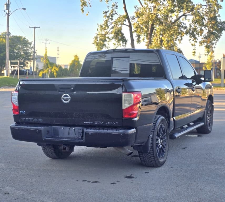 2018 Nissan Titan S/SV/PRO-4X/Platine/SV Édition de minuit/SL Édition de minuit thumbnail 5
