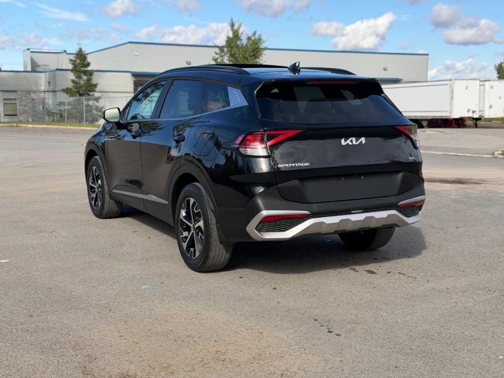 2024 KIA Sportage EX thumbnail 6