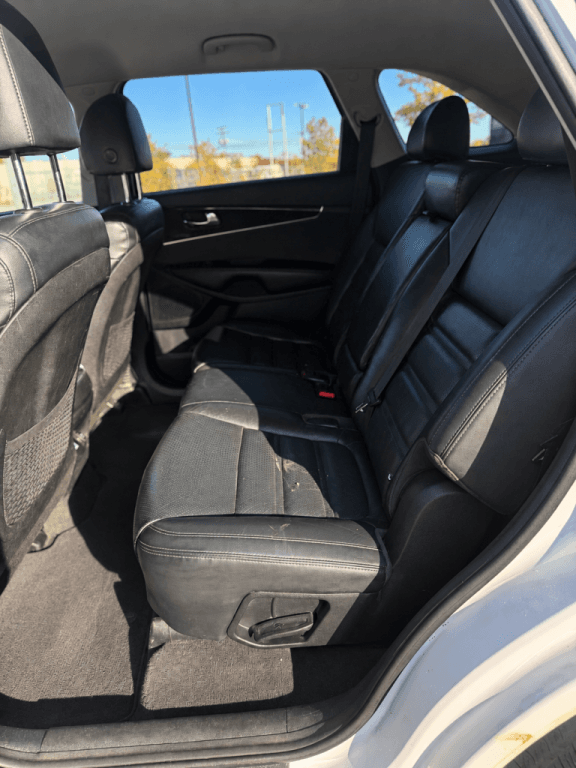 2019 KIA Sorento thumbnail 9