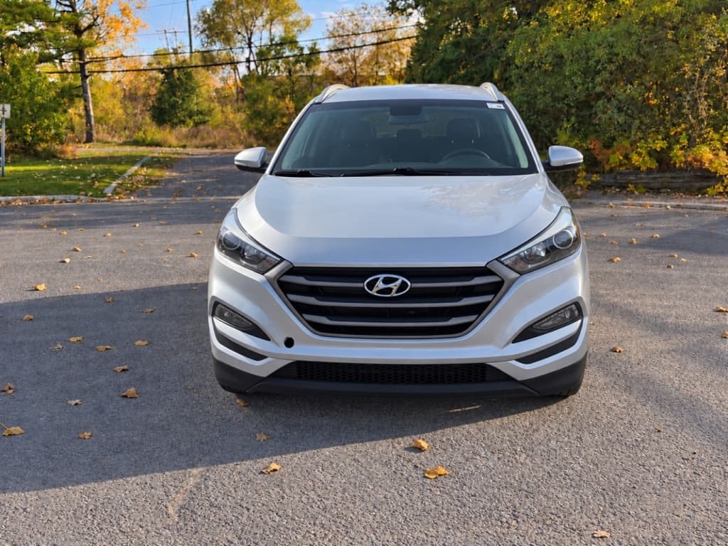 2016 Hyundai Tucson Premium thumbnail 3